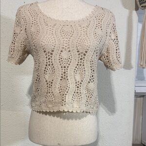 Jessica Simpson Cream Crochet Short Sleeve Top